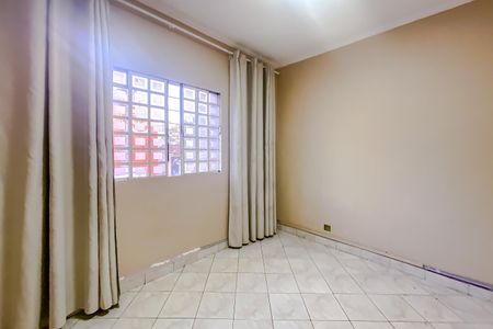 Casa para alugar com 250m², 7 quartos e 1 vaga Casa para alugar com 250m², 7 quartos e 1 vagaQuarto 5