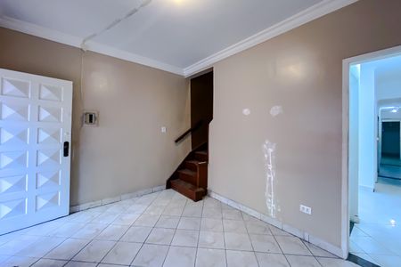 Casa para alugar com 250m², 7 quartos e 1 vaga Casa para alugar com 250m², 7 quartos e 1 vagaSala