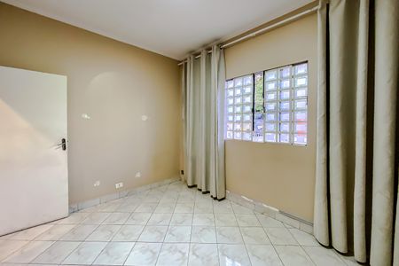 Casa para alugar com 250m², 7 quartos e 1 vaga Casa para alugar com 250m², 7 quartos e 1 vagaQuarto 5