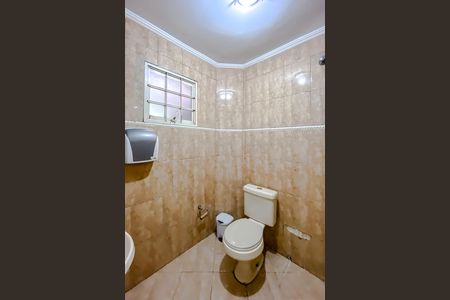 Casa para alugar com 250m², 7 quartos e 1 vaga Casa para alugar com 250m², 7 quartos e 1 vagaBanheiro 2