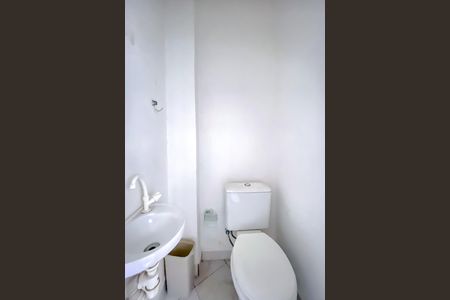 Casa para alugar com 250m², 7 quartos e 1 vaga Casa para alugar com 250m², 7 quartos e 1 vagaBanheiro da Suíte