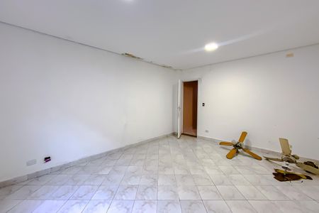 Casa para alugar com 250m², 7 quartos e 1 vaga Casa para alugar com 250m², 7 quartos e 1 vagaQuarto 6