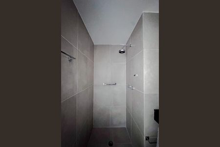 Apartamento à venda com 75m², 2 quartos e 1 vaga Apartamento à venda com 75m², 2 quartos e 1 vagaBanheiro