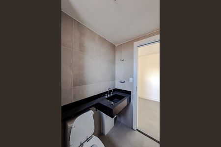 Apartamento à venda com 68m², 2 quartos e 1 vaga Apartamento à venda com 68m², 2 quartos e 1 vagaBanheiro da Suíte