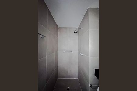Apartamento à venda com 68m², 2 quartos e 1 vaga Apartamento à venda com 68m², 2 quartos e 1 vagaBanheiro