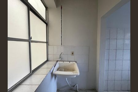 Apartamento à venda com 66m², 2 quartos e sem vaga Apartamento à venda com 66m², 2 quartos e sem vagaÁrea de serviço