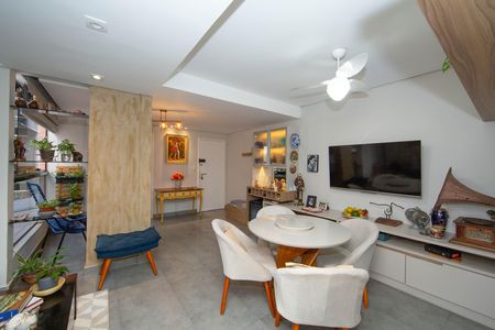 Apartamento à venda com 75m², 3 quartos e 2 vagasSALA