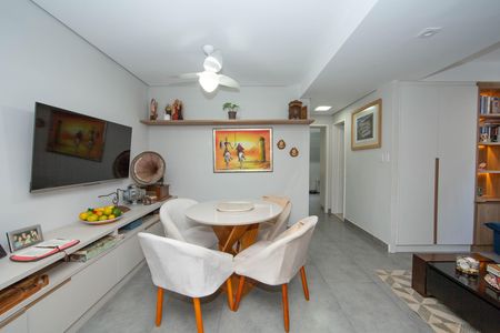 Apartamento à venda com 75m², 3 quartos e 2 vagasSALA