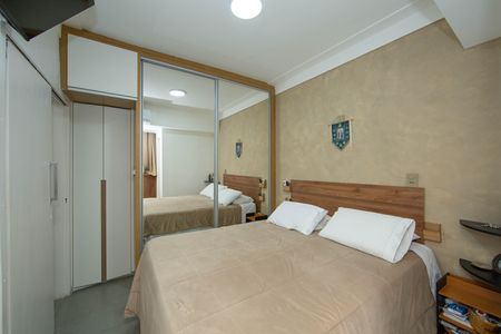 Apartamento à venda com 75m², 3 quartos e 2 vagasQUARTO2