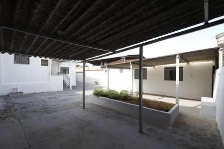 Casa à venda com 360m², 3 quartos e 6 vagasVaranda