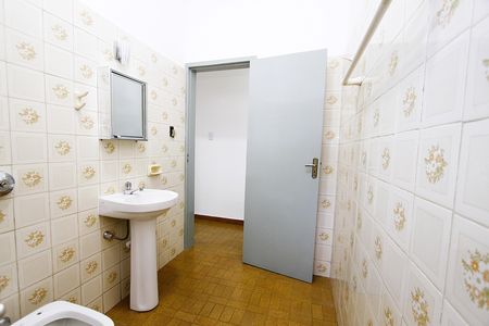 Casa à venda com 360m², 3 quartos e 6 vagasBanheiro 1