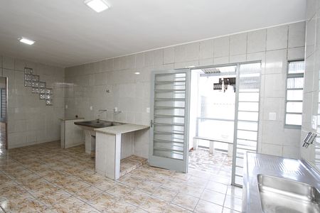 Casa à venda com 360m², 3 quartos e 6 vagasCozinha