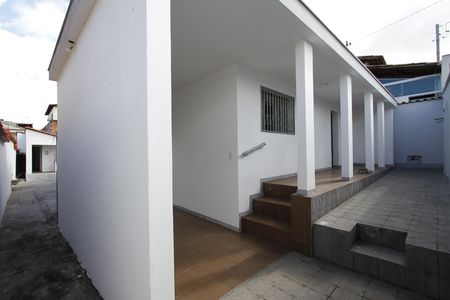 Casa à venda com 360m², 3 quartos e 6 vagasVaranda da Sala