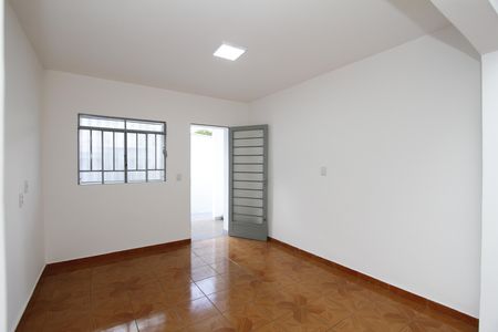 Casa à venda com 360m², 3 quartos e 6 vagasSala