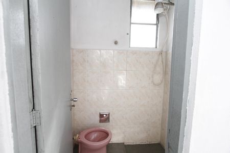 Casa à venda com 360m², 3 quartos e 6 vagasbanheiro 3