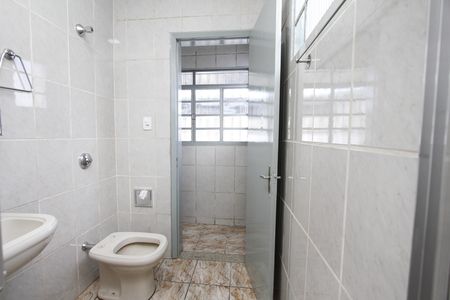 Casa à venda com 360m², 3 quartos e 6 vagasBanheiro 2