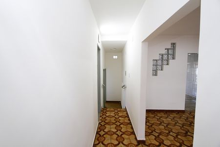 Casa à venda com 360m², 3 quartos e 6 vagasCorredor