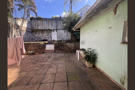 Quintal de casa à venda com 3 quartos, 212m² em Vila Nova, Novo Hamburgo
