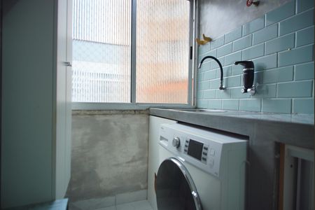 Cozinha e Área de Serviço de apartamento à venda com 1 quarto, 38m² em Bom Jesus, Porto Alegre