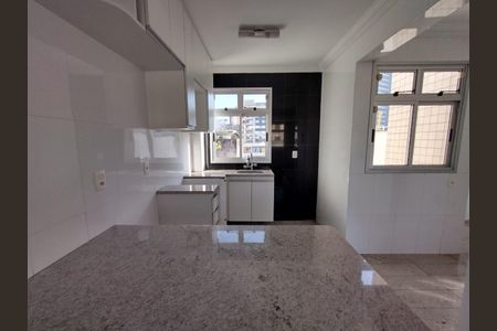 Apartamento para alugar com 3 quartos, 97m² em Serra, Belo Horizonte