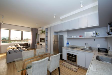 COZINHA de apartamento para alugar com 1 quarto, 38m² em Barro Preto, Belo Horizonte