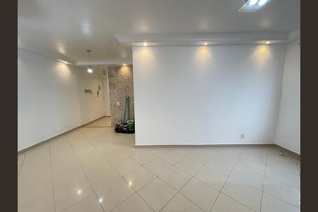 Sala de apartamento para alugar com 2 quartos, 55m² em Jardim Amaralina, São Paulo