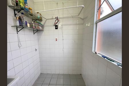 Apartamento para alugar com 55m², 2 quartos e 1 vagaÁrea de Serviço