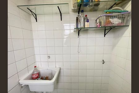 Apartamento para alugar com 55m², 2 quartos e 1 vagaÁrea de Serviço