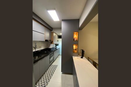 Apartamento à venda com 88m², 3 quartos e 2 vagas Apartamento à venda com 88m², 3 quartos e 2 vagasCozinha