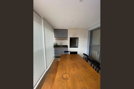 Apartamento à venda com 88m², 3 quartos e 2 vagas Apartamento à venda com 88m², 3 quartos e 2 vagasVaranda
