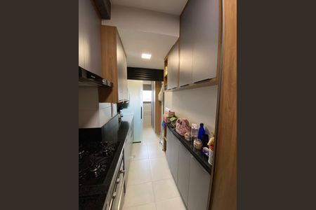 Apartamento à venda com 88m², 3 quartos e 2 vagas Apartamento à venda com 88m², 3 quartos e 2 vagasCozinha