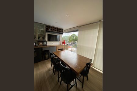 Apartamento à venda com 88m², 3 quartos e 2 vagas Apartamento à venda com 88m², 3 quartos e 2 vagasVaranda