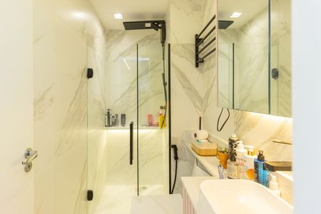 Apartamento para alugar com 39m², 2 quartos e sem vaga Apartamento para alugar com 39m², 2 quartos e sem vagaBanheiro