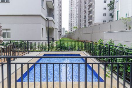 Apartamento para alugar com 39m², 2 quartos e sem vaga Apartamento para alugar com 39m², 2 quartos e sem vagaÁrea comum - Piscina