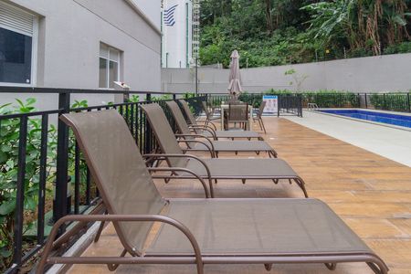 Apartamento para alugar com 39m², 2 quartos e sem vaga Apartamento para alugar com 39m², 2 quartos e sem vagaÁrea comum - Piscina