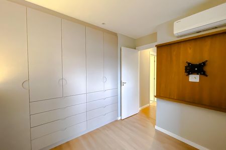 Apartamento à venda com 47m², 2 quartos e sem vaga Apartamento à venda com 47m², 2 quartos e sem vagaQuarto