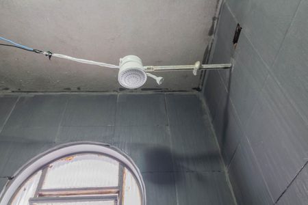 Casa à venda com 200m², 3 quartos e 3 vagas Casa à venda com 200m², 3 quartos e 3 vagasBanheiro