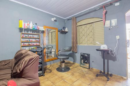 Casa à venda com 200m², 3 quartos e 3 vagas Casa à venda com 200m², 3 quartos e 3 vagasSala