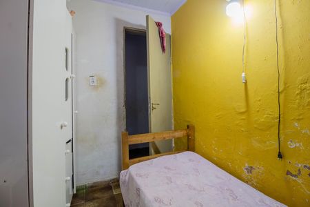 Casa à venda com 200m², 3 quartos e 3 vagas Casa à venda com 200m², 3 quartos e 3 vagasQuarto 2