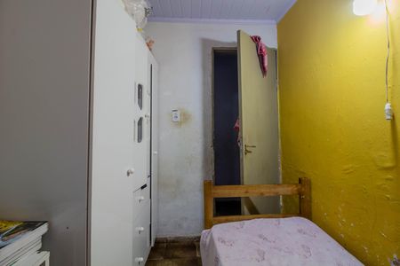 Casa à venda com 200m², 3 quartos e 3 vagas Casa à venda com 200m², 3 quartos e 3 vagasQuarto 2