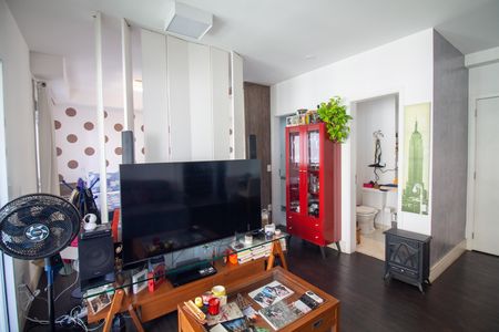 Studio à venda com 60m², 1 quarto e 1 vaga Studio à venda com 60m², 1 quarto e 1 vagaSala