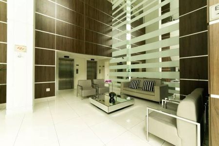 Studio à venda com 60m², 1 quarto e 1 vaga Studio à venda com 60m², 1 quarto e 1 vagaHall Social