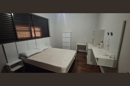 Casa para alugar com 150m², 3 quartos e 3 vagasQuarto 2