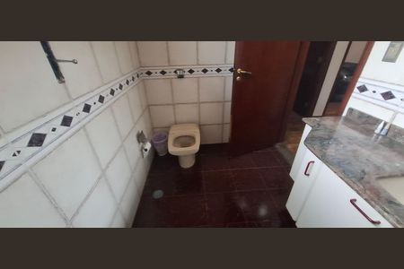 Casa para alugar com 150m², 3 quartos e 3 vagasBanheiro