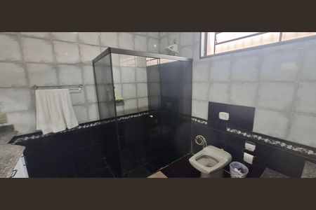 Casa para alugar com 150m², 3 quartos e 3 vagasBanheiro da Suíte