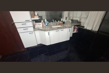 Casa para alugar com 150m², 3 quartos e 3 vagasBanheiro da Suíte