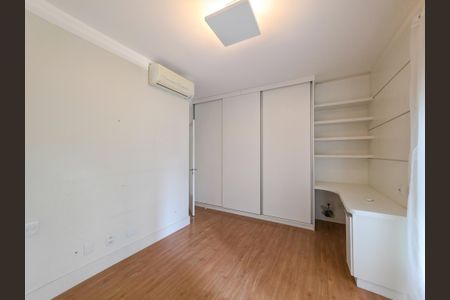 Apartamento para alugar com 103m², 2 quartos e 1 vaga