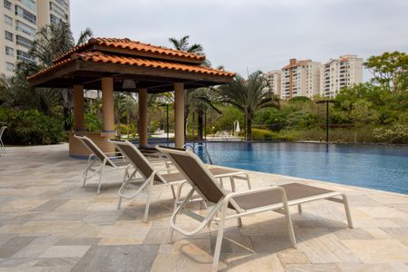Apartamento para alugar com 103m², 2 quartos e 1 vaga