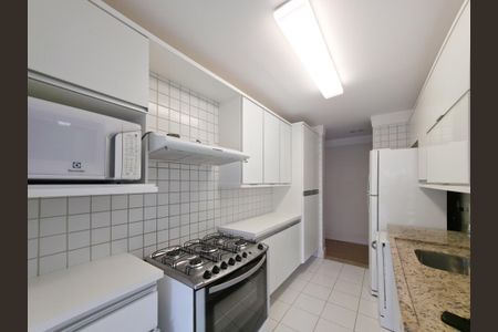 Apartamento para alugar com 103m², 2 quartos e 1 vaga