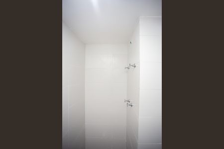Apartamento à venda com 95m², 2 quartos e 2 vagasBanheiro da Suíte